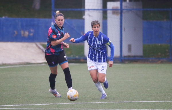 cinci jucatoare de la campioana farul constanta chemate la nationala tricolora 692857d1ed535