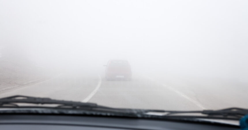 cod galben de ceata in bucuresti si 14 judete emis luni dimineata vizibilitate redusa si trafic ingreunat pe mai multe autostrazi 6911928ff036a