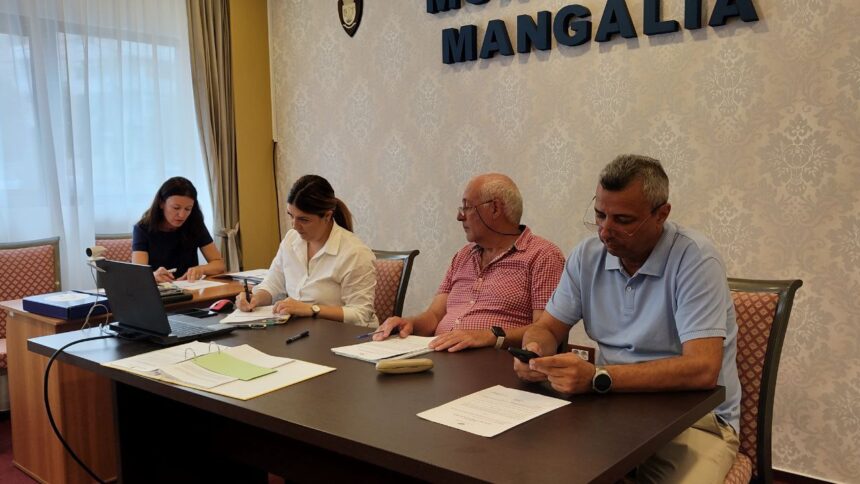 consiliul local mangalia convocat de vicele cu atributii de primar paul foleanu decontarea navetei profesorilor din municipiu un spatiu in clubul nautic pentru grupul de nave si vanzari de terenuri 6920902f178f8