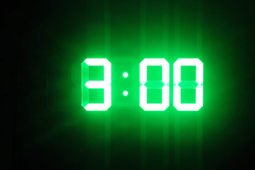 de ce ne trezim la 3 dimineata somnul intrerupt obicei vechi de mii de ani 6908cdd2b7c2d