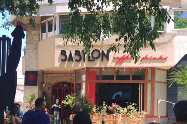 disputa in instanta pe tema regulamentului activitatilor comerciale din constanta continua reclamantii inclusiv felicia ovanesian au pierdut o cerere 690bf236df77d