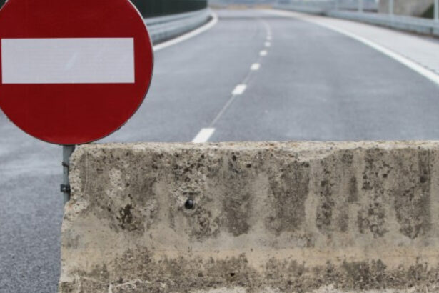 exclusiv drum peste magistrala de gaze inchis in sectorul 3 prefectul capitalei e pericol foarte mare pe acolo trec autobuze pline cu oameni 691c536140f55