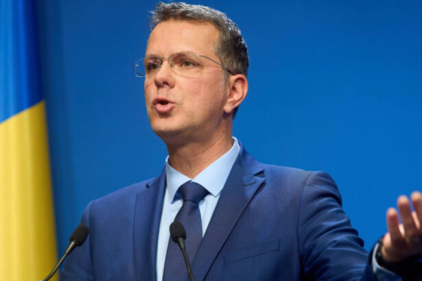 exclusiv ionut mosteanu spune ca nu a fost informat de servicii cu privire la incercarea fostului senator psd de a i da mita 6924a245dd6cc