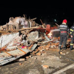 explozie puternica urmata de incendiu intr o locuinta din dej barbat gasit mort sub daramaturi pompierii cauta si alte victime 690668461d1cb