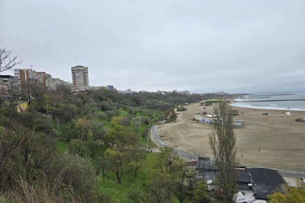 fara consolidarea taluzului de la modern soseaua de coasta ramane doar pe hartie 691fbefe75bee