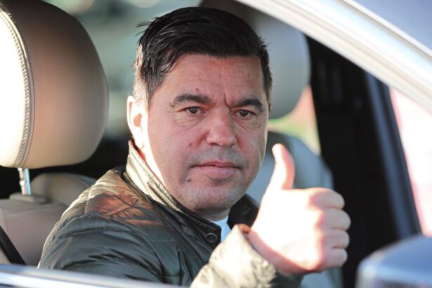 foto si video contra fotografie de pus in rama cum ii spun arabii dupa o luna in qatar 691314c77cc4c