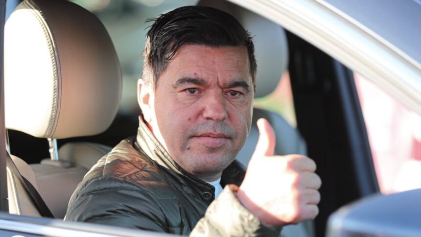 foto si video contra fotografie de pus in rama cum ii spun arabii dupa o luna in qatar 691314c77cc4c