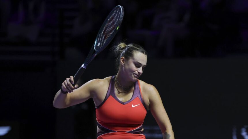 galerie foto comportament nedemn din partea sabalenkai la turneul campioanelor antrenorul sau nu a mai putut suporta rusinea 690b08a203c6b