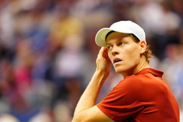 galerie foto jannik sinner i a dat avertisment mamei sale bizareria sezonului in circuitul atp 690e62693eddf