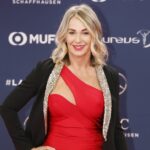 galerie foto nadia comaneci la 64 de ani zeita de la montreal sarbatorita de dinamo clubul la care lucreaza 69142e010f8c8