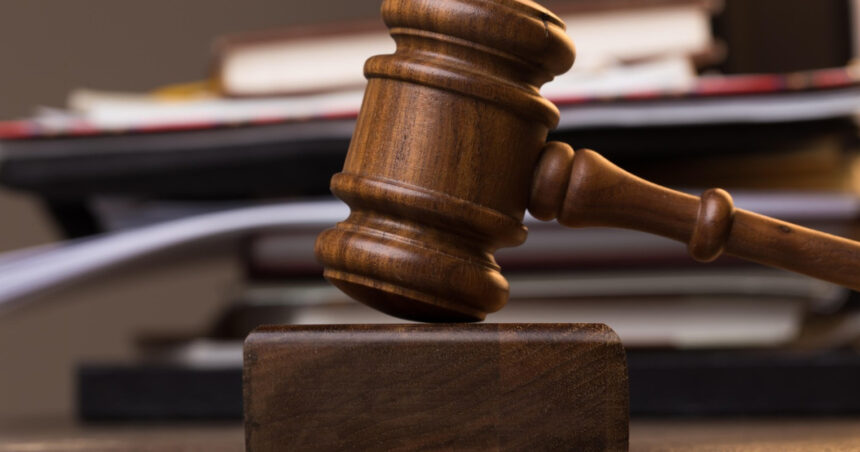 guvernul cumpara robe pentru magistratii de la iccj cat costa un costum de judecator 69281be156d63