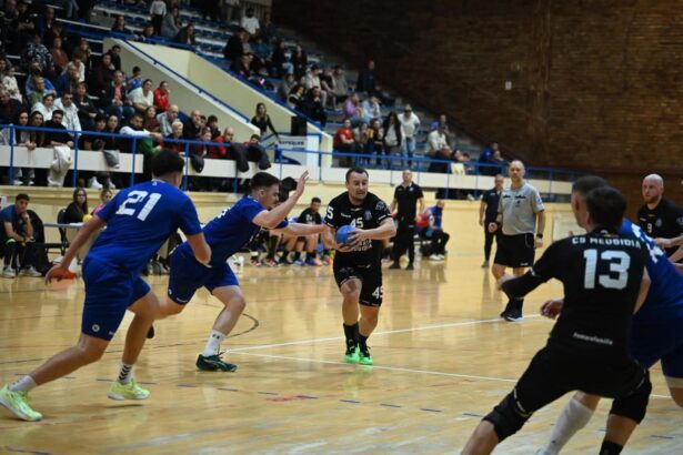 handbal spectacol si un eveniment caritabil sambata in sala sporturilor iftimie ilisei 6929e90b99aae
