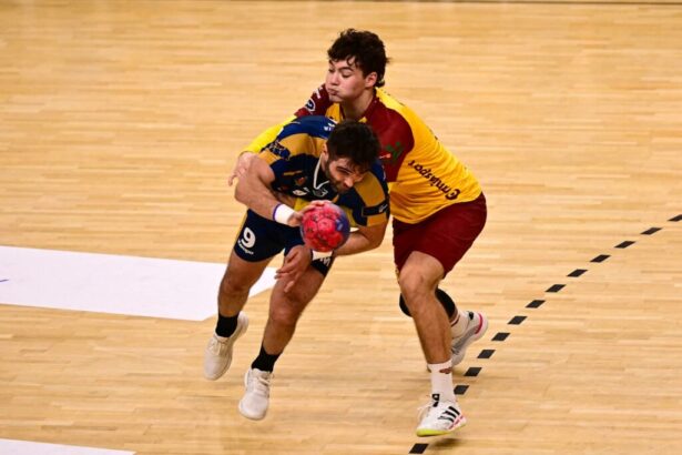 handbalistii de la csm constanta disputa duminica derby ul suferintei in sala sporturilor 692b417163461