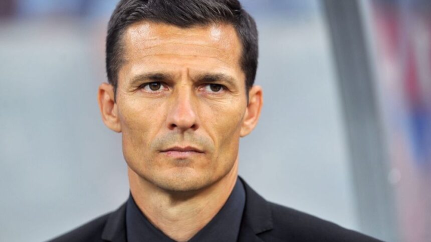 haos la clubul unde costel galca a fost campion patronul a decis sa dea afara antrenorul 6908e0cbe5c8f