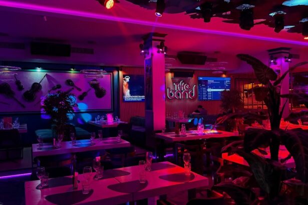 inca o serie de perchezitii la baietii din south side 4 5 vira si blondutu incatusati in alt dosar dupa un scandal in the band 6929666455cf7