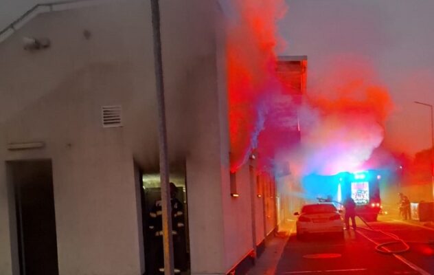 incendiu la vestiarele stadionului din cernavoda 6916e77471f66