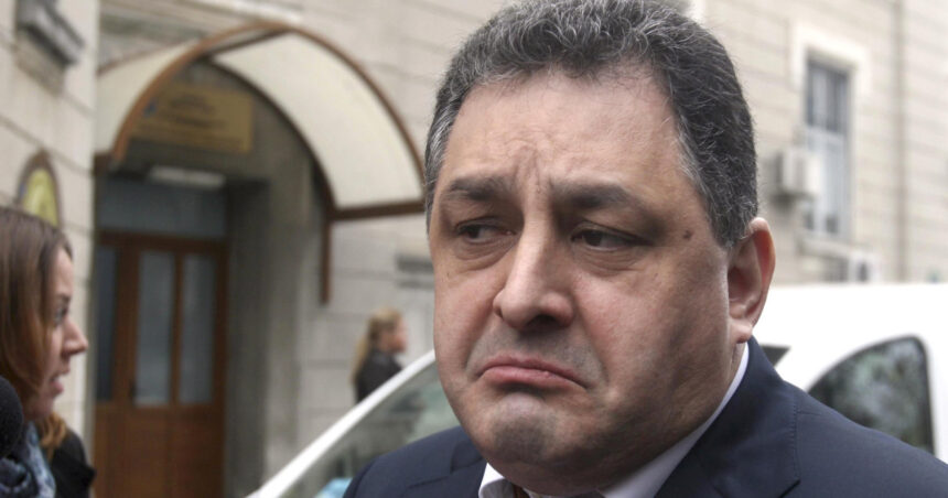 incident bizar in capitala o femeie spune ca a fost urmarita si amenintata de marian vanghelie fostul edil o acuza de acelasi lucru 6926c2de5637b