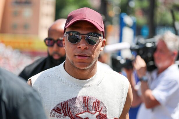 kylian mbappe recunoaste valoarea unui fotbalist din premier league talent rar are un dar 6914f2e33b186