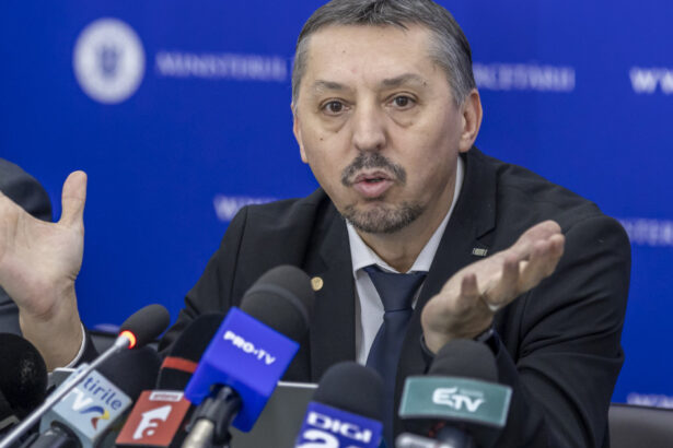 ministrul educatiei promite deblocarea posturilor pentru titularizare si schimbari majore in concursurile de directori 691f5c3ec366b