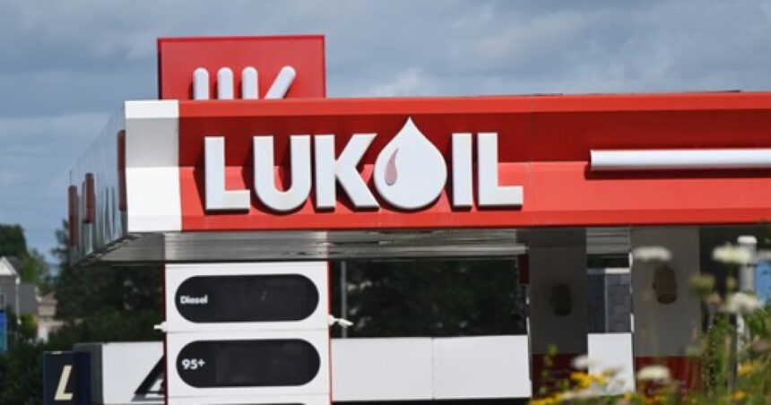ministrul energiei anunta ca trei companii vor sa cumpere activele lukoil in romania 6925a2aad2a24