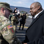 nicusor dan a decorat un general american pentru ce a primit matthew j van wagenen ordinul virtutea militara 691ddd1d85ad6