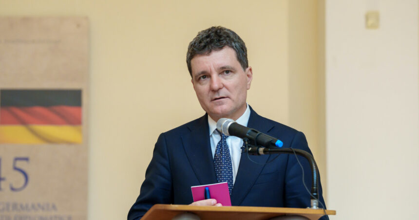 nicusor dan drone care din cand in cand intra pe teritoriul nostru sunt accidente se intampla si in alte locuri din europa 692709309f4fa