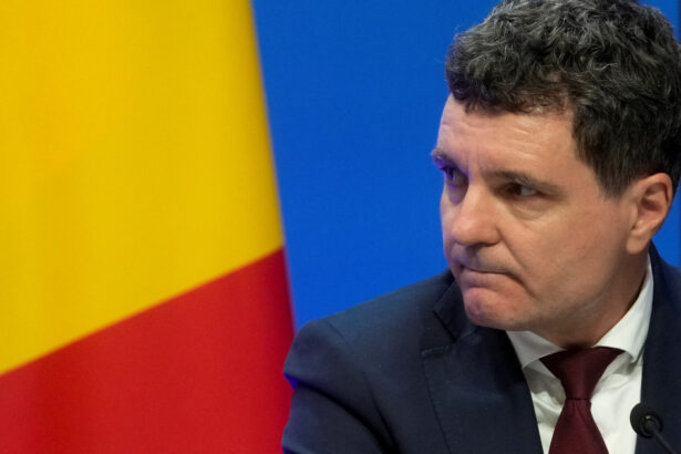 nicusor dan exista o tensiune sociala la adresa magistratilor orice e rau in tara se intampla pentru ca au pensii prea mari 69146c9396fed