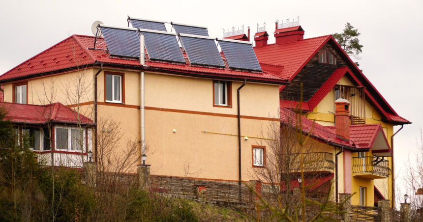 noua ordonanta privind comunitatile de energie cum pot prosumatorii sa si produca si sa si vanda propria energie electrica 6911ea827a78a