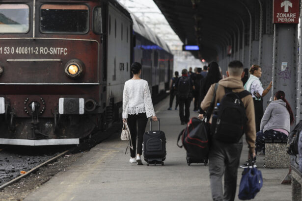 noul mers al trenurilor vine cu scumpiri pretul biletelor creste cu aproape 10 din 14 decembrie 691dc9f9927d9