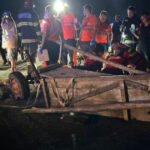 o masina a lovit o caruta pe dn 11b 4 persoane din caruta au fost ranite traficul rutier intrerupt in ambele sensuri 692b2f1f3b7ba