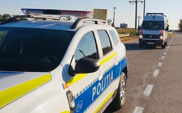 o masina s a rasturnat la iesire din topalu spre tichilesti judetul constanta 690851d61285f