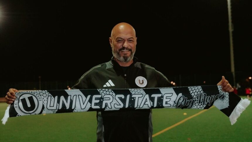 oficial cristi dulca a semnat preia postul de antrenor principal 690c6f31bb1a1