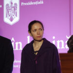 palatul cotroceni iluminat in violet pentru copiii nascuti prematur in romania mesajul partenerei presedintelui nicusor dan 691b8e1ee6bd5