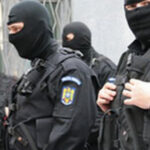 perchezitii la un grup suspectat de inselaciune prejudiciu de peste 7 mil de euro credite si masini in leasing luate cu acte false 690870d7c86ad