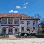 primaria harsova lovitura in instanta in contestatia impotriva executarii silite demarate de compania iridex group salubrizare sunt vizate terenuri de peste 119 milioane de metri patrati 691c9bb2a6bd4