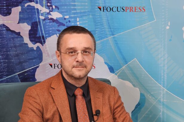 reactia sefului isj dupa ce contabila sefa este cercetata pentru delapidare 690f1d3b27040