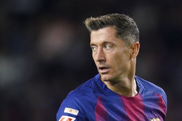 s a achitat suma pentru transferul lui robert lewandowski 45 000 000 de euro 6909e14b61c82