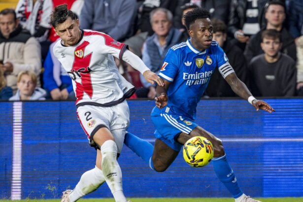 s a facut de ras ce i a spus vinicius lui ratiu inainte sa fie impachetat de fundasul roman 6913702b8e270