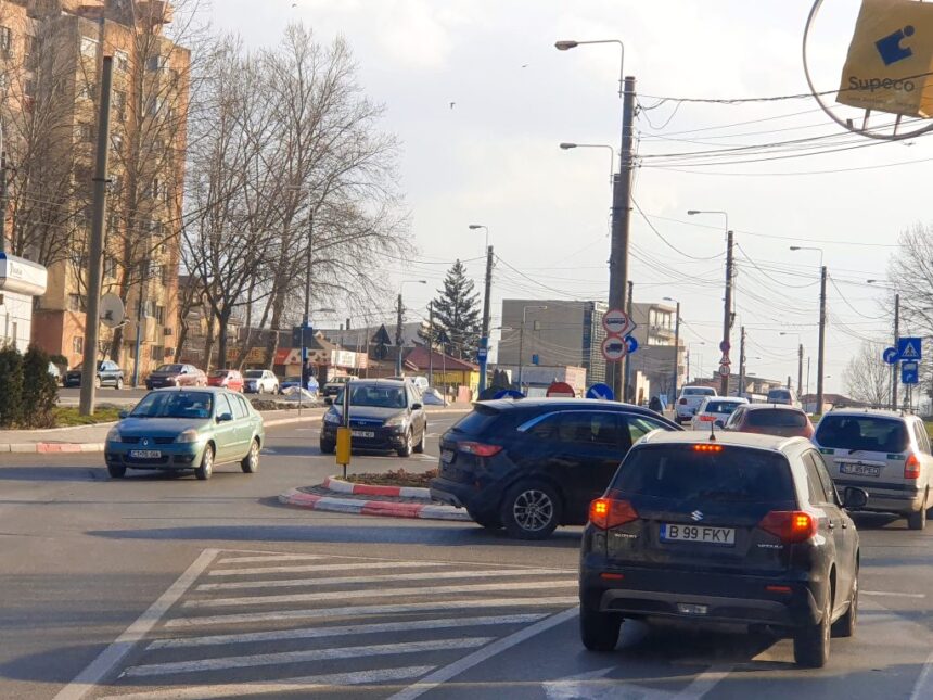 se intampla la constanta urmarit in trafic si filmat de o femeie careia i a lovit masina ce a patit un sofer cu tuica la bord si 5 beri 692a2d8158af2