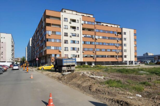 se va face inca un bloc pe strada prelungirea sergent nicolae grindeanu din km 4 5 692a393340e32