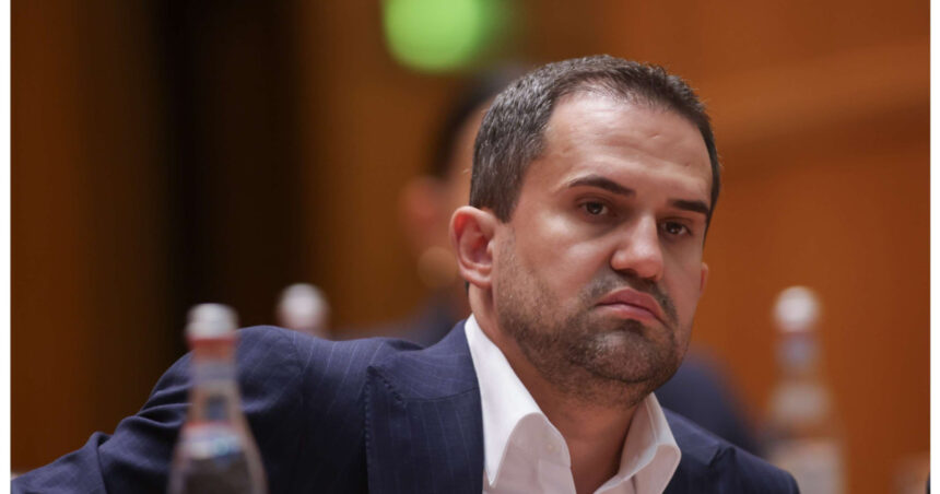 senatul a respins motiunea simpla a aur impotriva ministrului transporturilor ciprian serban 691b5644c5de8