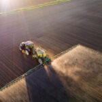 senatul da unda verde utilizarii dronelor in agricultura reguli clare pentru tratamentele fitosanitare 692567213e804