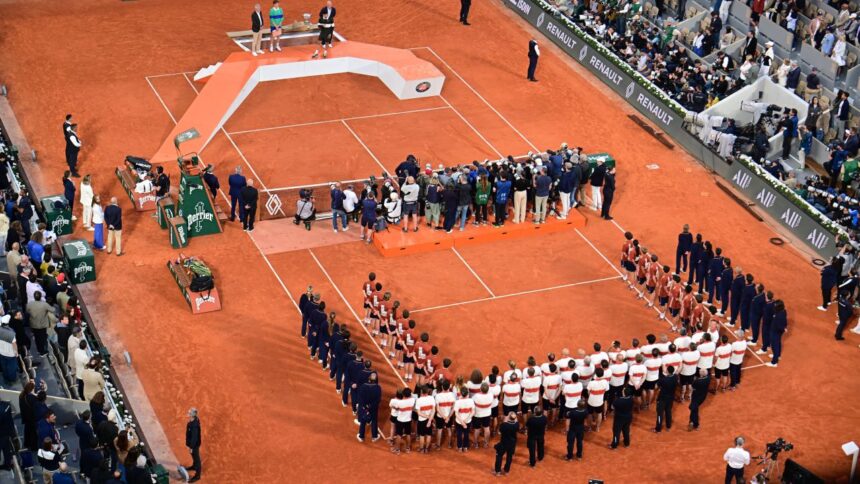 spectatorii care doresc sa achizitioneze bilete la roland garros vor trece printr o tragere la sorti 690e3130e6180