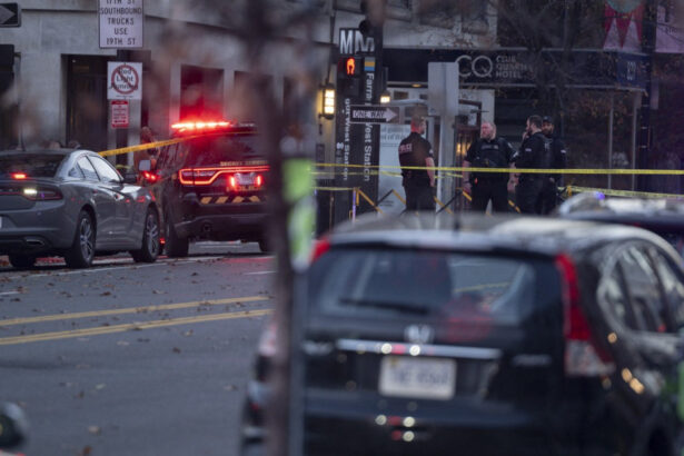 sua ingheata toate deciziile privind azilul dupa atacul armat din washington un membru al garzii nationale a murit 692ab42a2bcd5