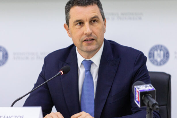 tanczos barna impozitul minim pe cifra de afaceri franeaza industria auto si trebuie redus la jumatate din 2026 691d54cc49c0e