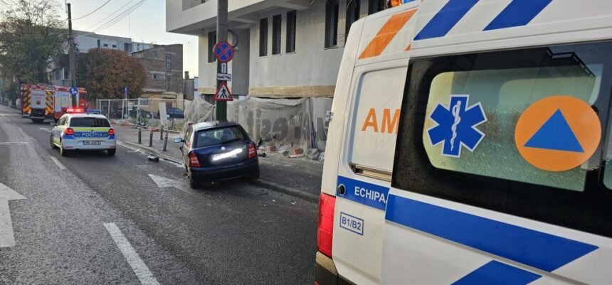 un politist baut a provocat accidentul cu 4 masini implicate in centrul orasului constanta a fugit de la fata locului 69073fd6dc465