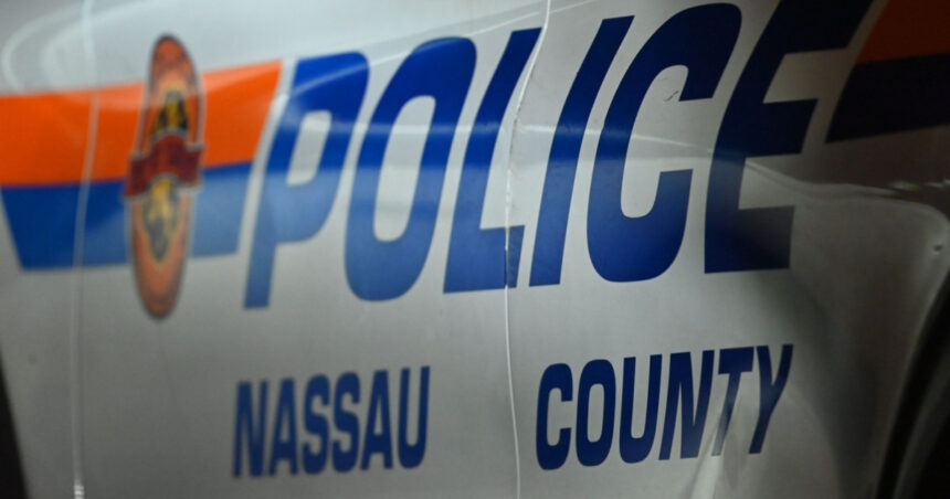 un roman cautat international si a facut permis de conducere cu numele lui david beckham si a jefuit un magazin de bijuterii din sua 6920525cb3b07