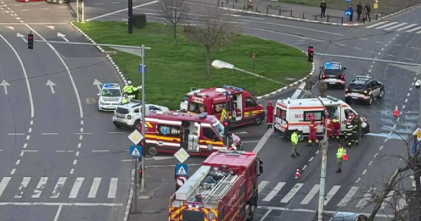 video accident grav in bucuresti cu o ambulanta a mapn in care se aflau mai multi militari 692725c597368