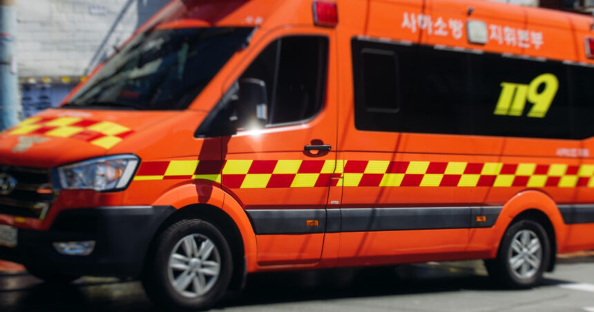 video accident grav in coreea de sud doua femei au murit si 18 persoane au fost ranite dupa o accelerare brusca a unui camion 69158dca68413