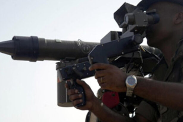 video ce sunt rachetele manpad mistral cumparate de armata romaniei si cum se compara ele cu alte sisteme similare 692733d71af26